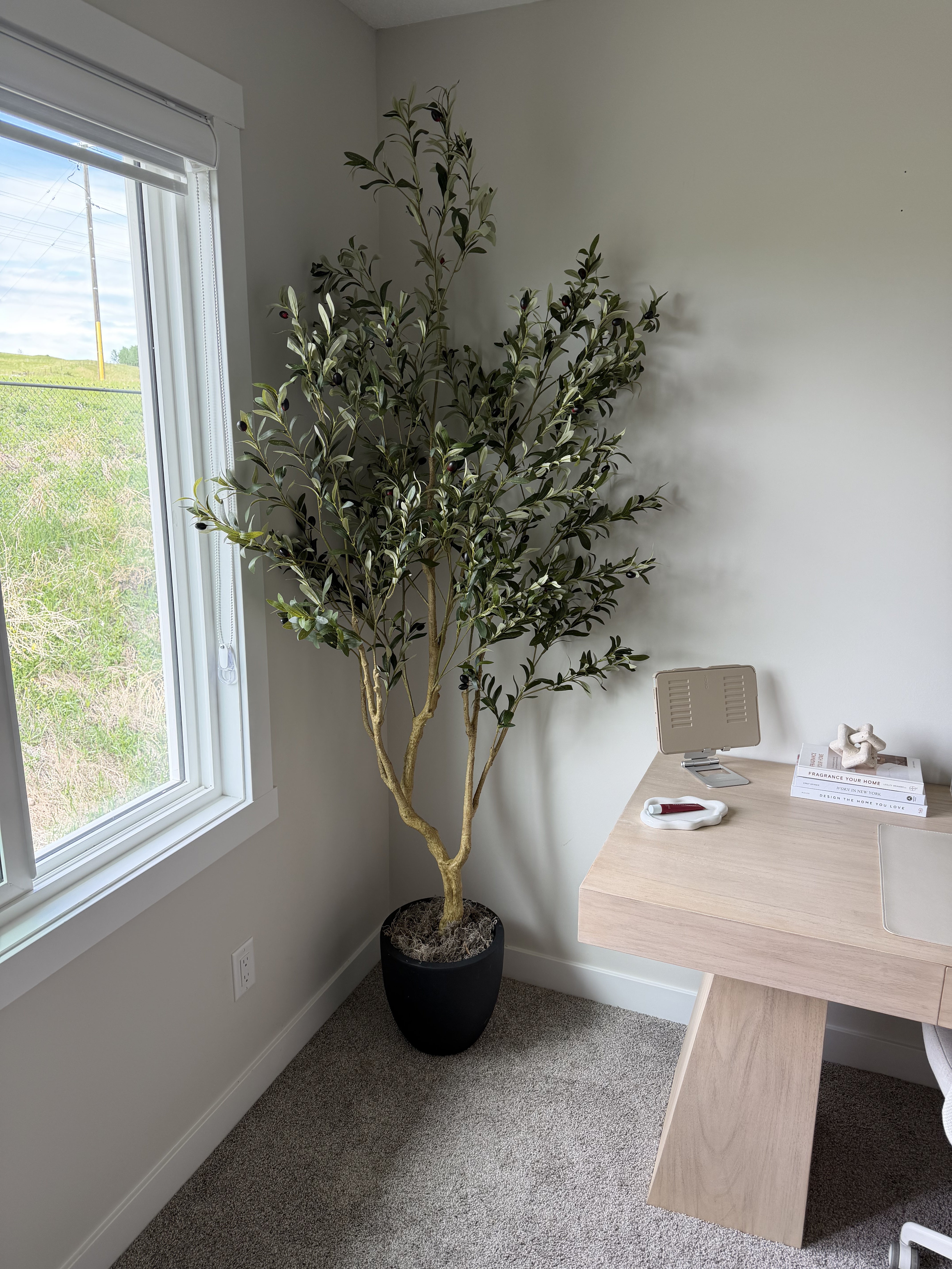 How to Make a Faux Tree Look Real: 4 Designer Secret